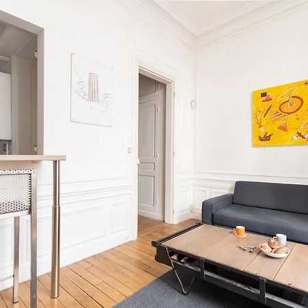 Guestready - Lovely Bright Flat With Private Patio Париж Экстерьер фото