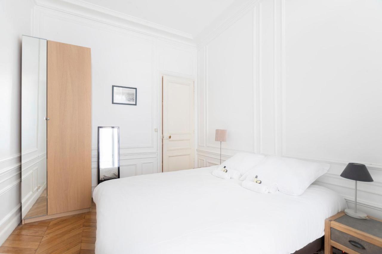 Guestready - Lovely Bright Flat With Private Patio Париж Экстерьер фото